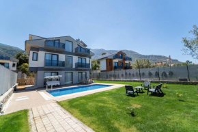 House with Private Pool and Backyard in Fethiye